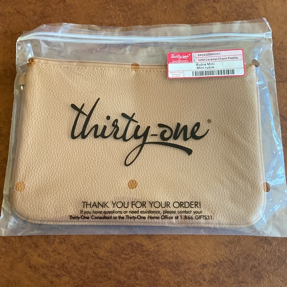 Thirty-one Rubie Mini in Caramel Pebble Charm - Picture 2 of 4